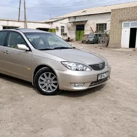 Toyota Camry 2005