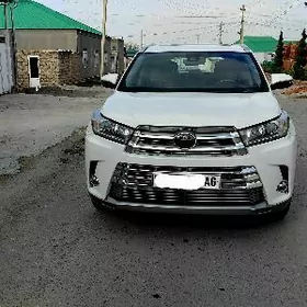 Toyota Highlander 2017