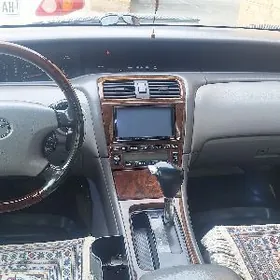 Toyota Avalon 2004