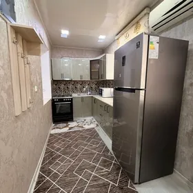 10 МКР 2 КОМНАТЫ 2 ЭТАЖ