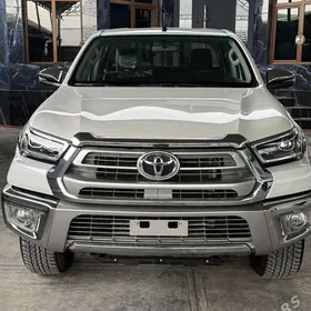 Toyota Hilux 2025