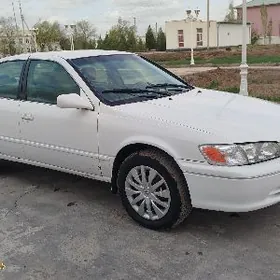 Toyota Camry 2000