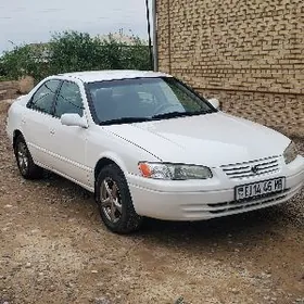 Toyota Camry 1998
