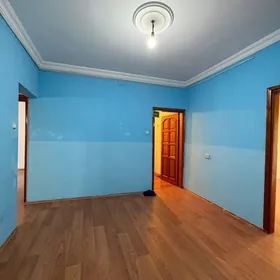 ŠOK BAHA MIR 3 9/1 ET 4 KOM