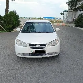 Hyundai Elantra 2009