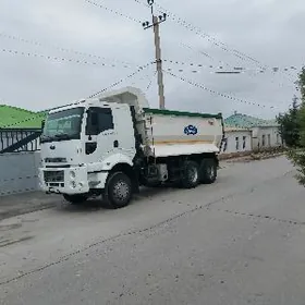 Ford Cargo 3535D 2013