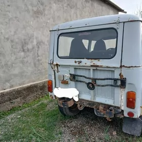 UAZ 469 2002