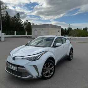 Toyota C-HR 2021