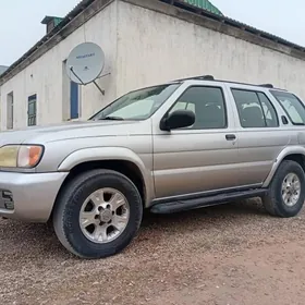 Nissan Pathfinder 2002