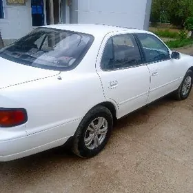 Toyota Camry 1992