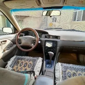 Toyota Camry 1999