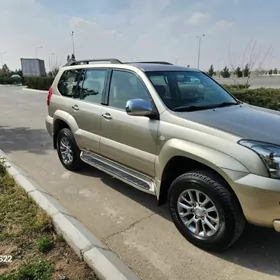 Toyota Land Cruiser Prado 2004