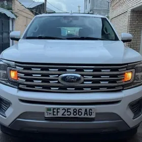 Ford Expedition 2020