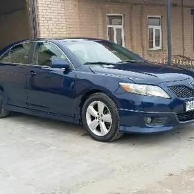 Toyota Camry 2010