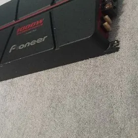 Pioneer 1000w usilitel