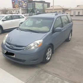 Toyota Sienna 2006