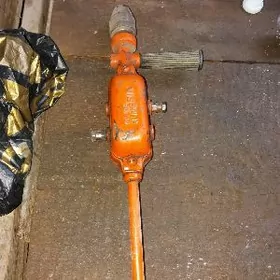 ручная дрель