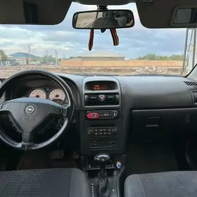Opel Astra 2002