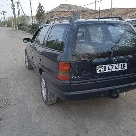 Opel Astra 1995