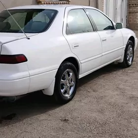 Toyota Camry 1998