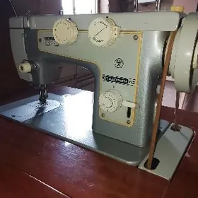 швейная машинка