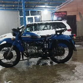 Ural 4320 1990