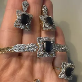 turk gyzyl garnitur komplekt