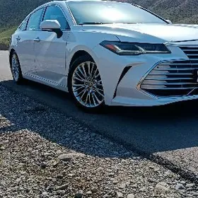 Toyota Avalon 2020