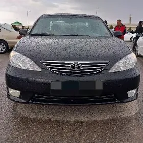 Toyota Camry 2005