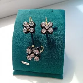 komplekt yuzuk gulakhalka