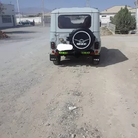 UAZ 469 2001