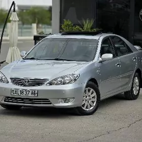 Toyota Camry 2005