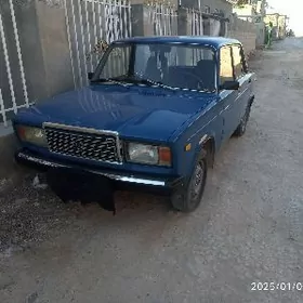 Lada 2107 1985