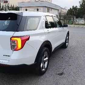 Ford Explorer 2020