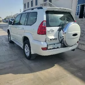 Toyota Land Cruiser Prado 2005