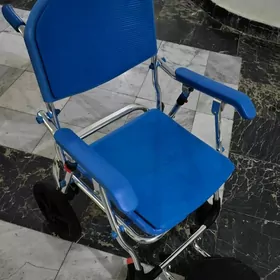 Коляска инвалидная