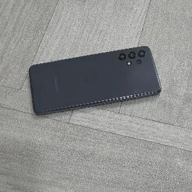 Samsung A32. 8/128. wetnam