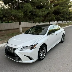 Lexus ES 350 2019