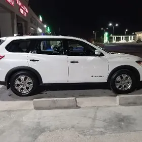 Nissan Pathfinder 2020