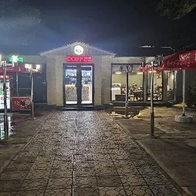 anewde taze kafe oficant