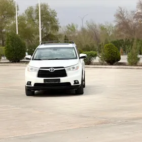 Toyota Highlander 2015