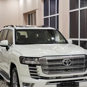 Toyota Land Cruiser 2023