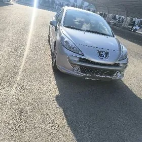 Peugeot 208 2009
