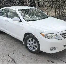 Toyota Camry 2011