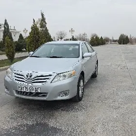 Toyota Camry 2010