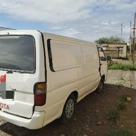 Toyota Hiace 1996