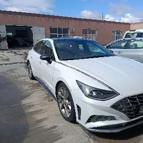 Hyundai Sonata 2022