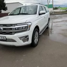 Ford Expedition 2022