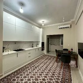 MIR 5 ARENDA 2 KOMNAT