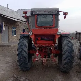 MTZ T-28 2005